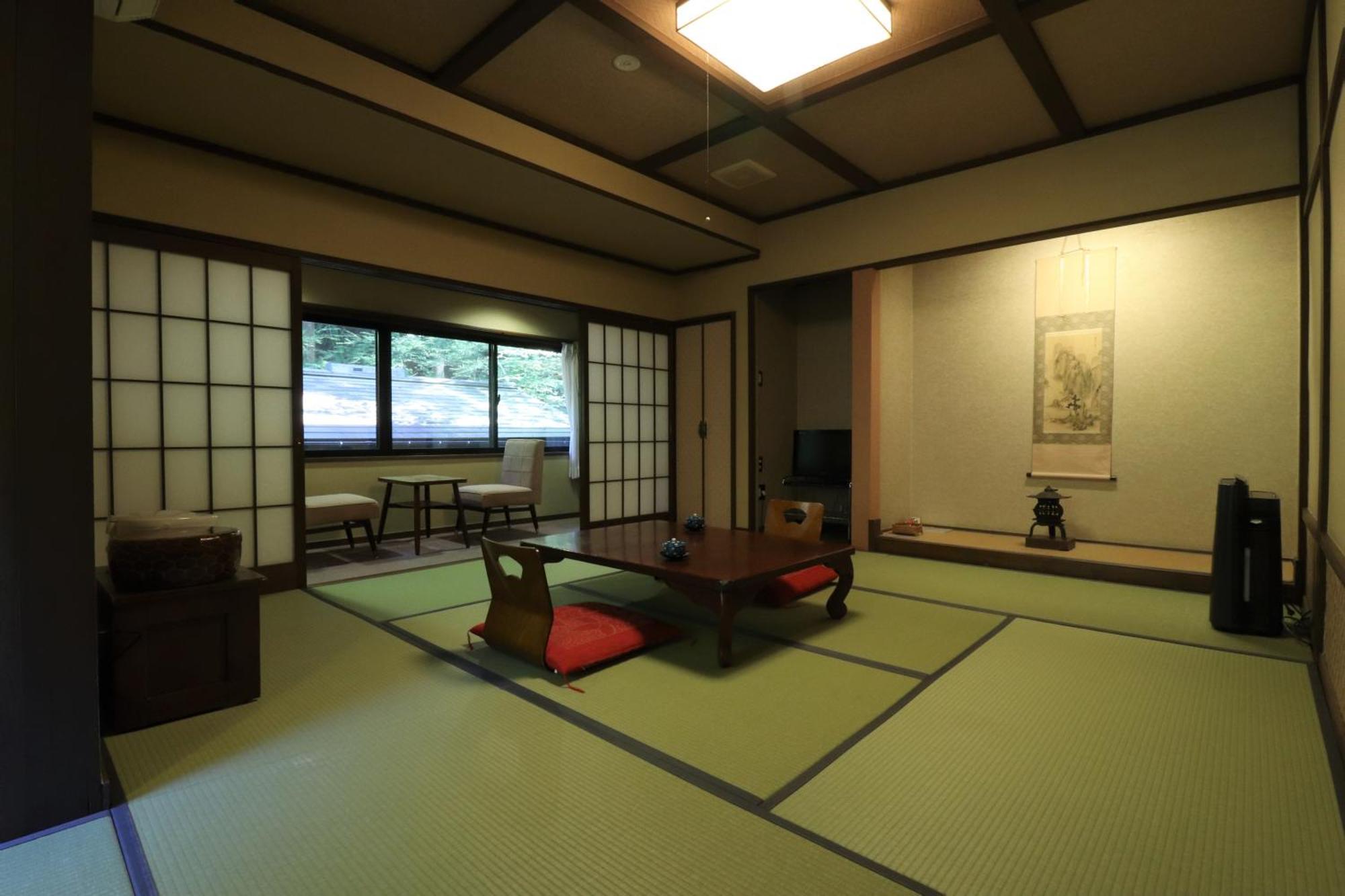 הימאג'י Yumoto Ueyama Ryokan מראה חיצוני תמונה
